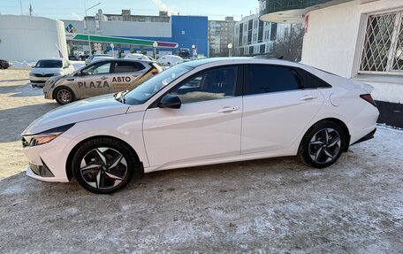 Hyundai Elantra, 2021 год, 1 880 000 рублей, 14 фотография