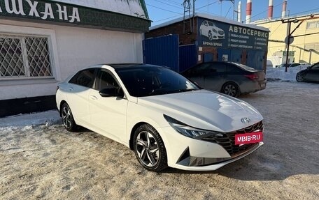 Hyundai Elantra, 2021 год, 1 880 000 рублей, 2 фотография