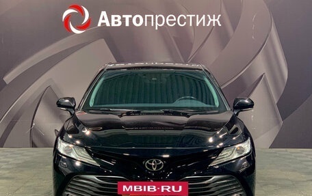 Toyota Camry, 2018 год, 2 730 000 рублей, 2 фотография