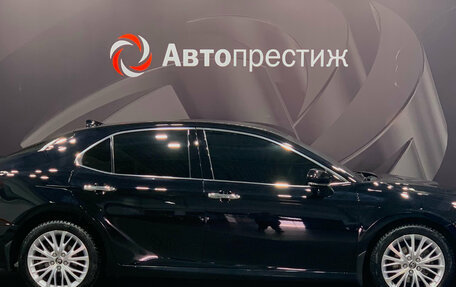 Toyota Camry, 2018 год, 2 730 000 рублей, 5 фотография