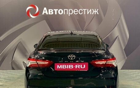 Toyota Camry, 2018 год, 2 730 000 рублей, 7 фотография