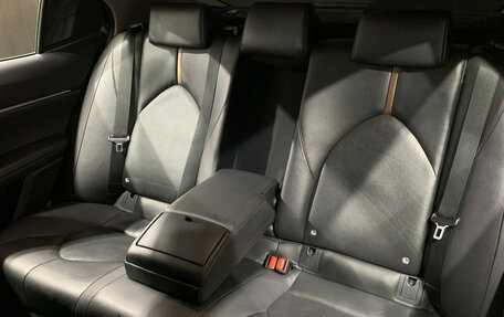 Toyota Camry, 2018 год, 2 730 000 рублей, 18 фотография