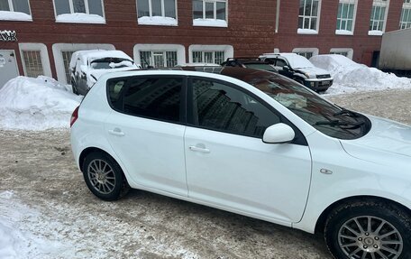 KIA cee'd I рестайлинг, 2012 год, 590 000 рублей, 3 фотография