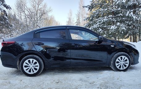 KIA Rio IV, 2017 год, 1 530 000 рублей, 4 фотография