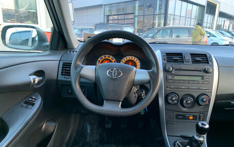 Toyota Corolla, 2011 год, 819 000 рублей, 8 фотография