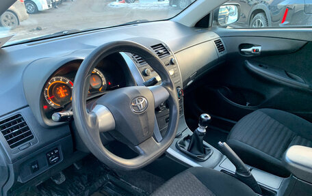 Toyota Corolla, 2011 год, 819 000 рублей, 7 фотография