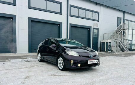 Toyota Prius, 2012 год, 1 229 000 рублей, 8 фотография