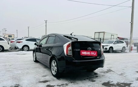 Toyota Prius, 2012 год, 1 229 000 рублей, 4 фотография