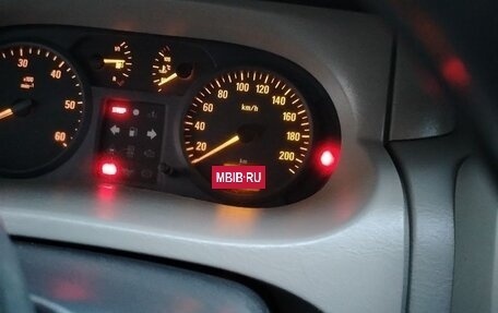 Opel Vivaro A рестайлинг, 2004 год, 1 200 000 рублей, 8 фотография