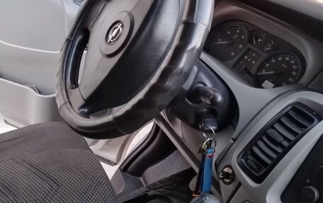 Opel Vivaro A рестайлинг, 2004 год, 1 200 000 рублей, 10 фотография