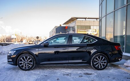 Skoda Superb III рестайлинг, 2025 год, 3 380 000 рублей, 4 фотография