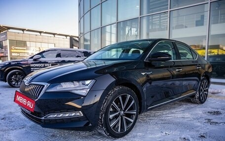 Skoda Superb III рестайлинг, 2025 год, 3 380 000 рублей, 3 фотография