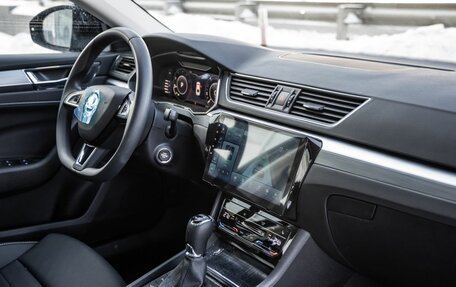 Skoda Superb III рестайлинг, 2025 год, 3 380 000 рублей, 21 фотография