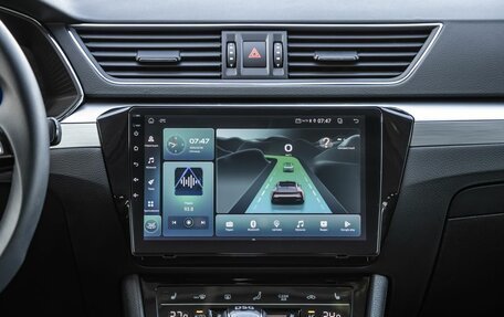 Skoda Superb III рестайлинг, 2025 год, 3 380 000 рублей, 25 фотография