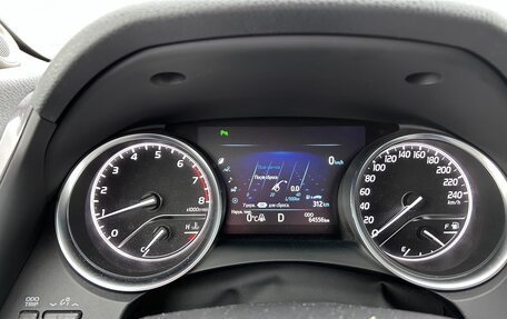 Toyota Camry, 2018 год, 2 680 000 рублей, 10 фотография