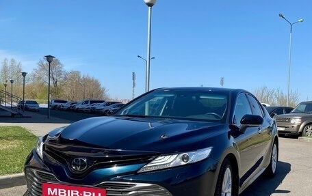 Toyota Camry, 2018 год, 2 680 000 рублей, 5 фотография