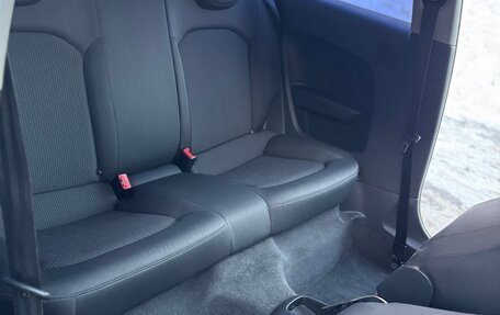 Audi A1, 2012 год, 860 000 рублей, 16 фотография