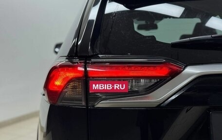 Toyota RAV4, 2020 год, 3 821 000 рублей, 10 фотография