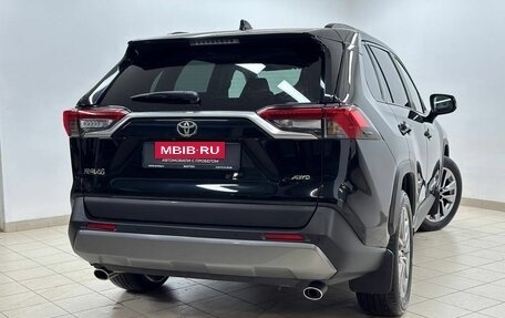 Toyota RAV4, 2020 год, 3 821 000 рублей, 6 фотография