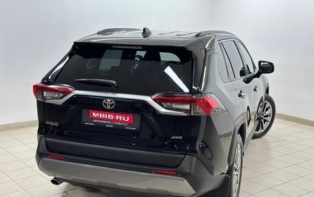 Toyota RAV4, 2020 год, 3 821 000 рублей, 9 фотография