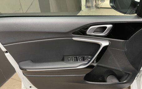 KIA cee'd III, 2022 год, 2 090 000 рублей, 8 фотография