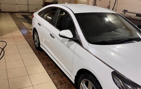 Hyundai Sonata VII, 2019 год, 1 730 000 рублей, 2 фотография