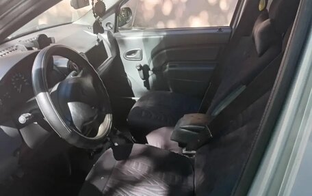 Renault Logan I, 2006 год, 500 000 рублей, 4 фотография