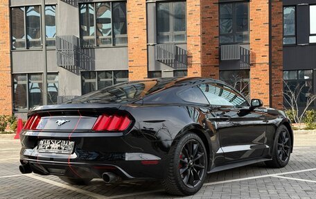 Ford Mustang VI рестайлинг, 2016 год, 2 470 000 рублей, 5 фотография