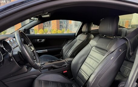 Ford Mustang VI рестайлинг, 2016 год, 2 470 000 рублей, 13 фотография