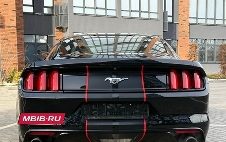 Ford Mustang VI рестайлинг, 2016 год, 2 470 000 рублей, 10 фотография