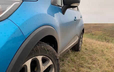 Renault Kaptur I рестайлинг, 2017 год, 1 340 000 рублей, 3 фотография