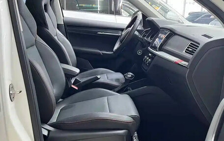 Skoda Kamiq I, 2023 год, 1 632 911 рублей, 8 фотография