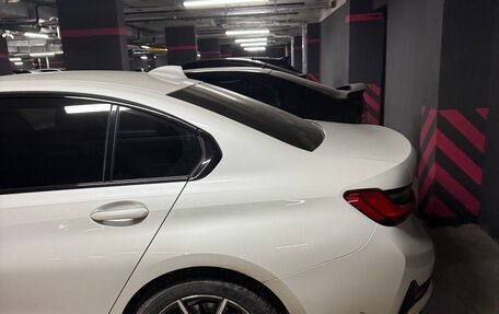 BMW 3 серия, 2019 год, 3 600 000 рублей, 11 фотография