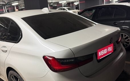 BMW 3 серия, 2019 год, 3 600 000 рублей, 10 фотография