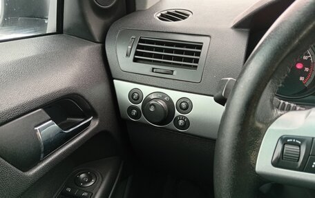 Opel Astra H, 2011 год, 760 000 рублей, 10 фотография