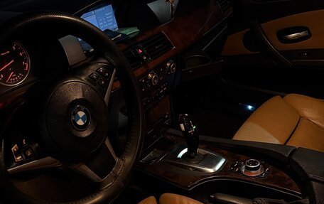 BMW 5 серия, 2009 год, 970 000 рублей, 9 фотография