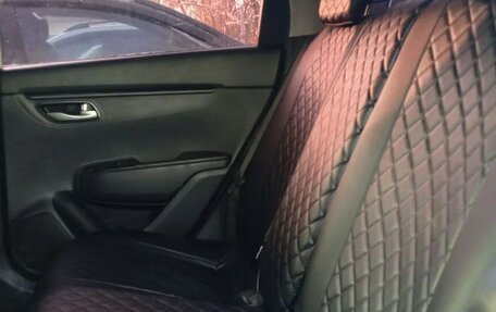 KIA Rio IV, 2018 год, 800 000 рублей, 6 фотография