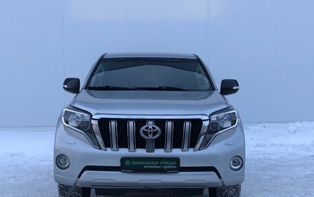 Toyota Land Cruiser Prado 150 рестайлинг 2, 2011 год, 2 400 000 рублей, 2 фотография
