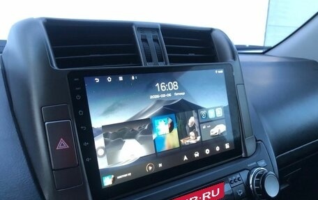 Toyota Land Cruiser Prado 150 рестайлинг 2, 2011 год, 2 400 000 рублей, 13 фотография