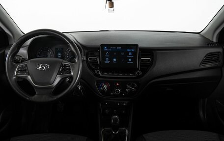 Hyundai Solaris II рестайлинг, 2022 год, 1 430 000 рублей, 7 фотография