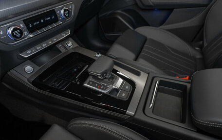 Audi Q5, 2025 год, 6 300 000 рублей, 15 фотография