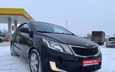 KIA Rio III рестайлинг, 2013 год, 745 000 рублей, 1 фотография
