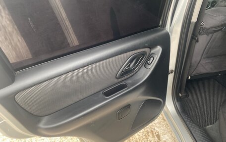 Mazda Tribute II, 2002 год, 700 000 рублей, 16 фотография