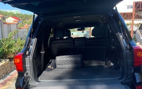 Toyota Land Cruiser 200, 2012 год, 4 500 000 рублей, 6 фотография