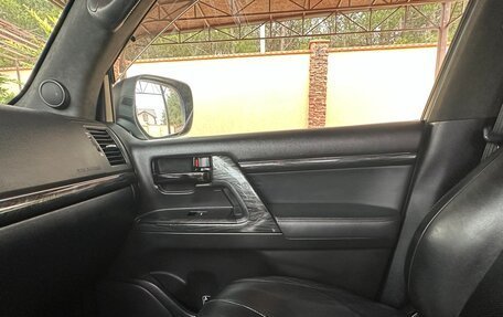 Toyota Land Cruiser 200, 2012 год, 4 500 000 рублей, 10 фотография