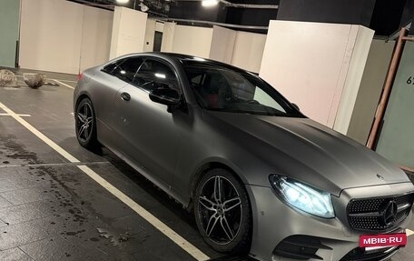 Mercedes-Benz E-Класс, 2017 год, 3 000 000 рублей, 2 фотография