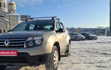 Renault Duster I рестайлинг, 2014 год, 870 000 рублей, 2 фотография