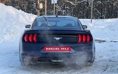 Ford Mustang VI рестайлинг, 2018 год, 2 600 000 рублей, 9 фотография