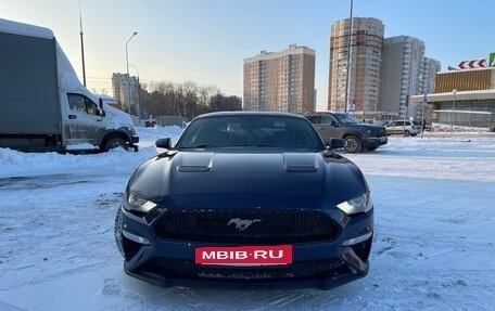 Ford Mustang VI рестайлинг, 2018 год, 2 600 000 рублей, 17 фотография