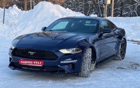 Ford Mustang VI рестайлинг, 2018 год, 2 600 000 рублей, 4 фотография